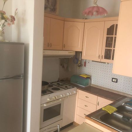 Bellavista Apartment Дуррес Екстер'єр фото