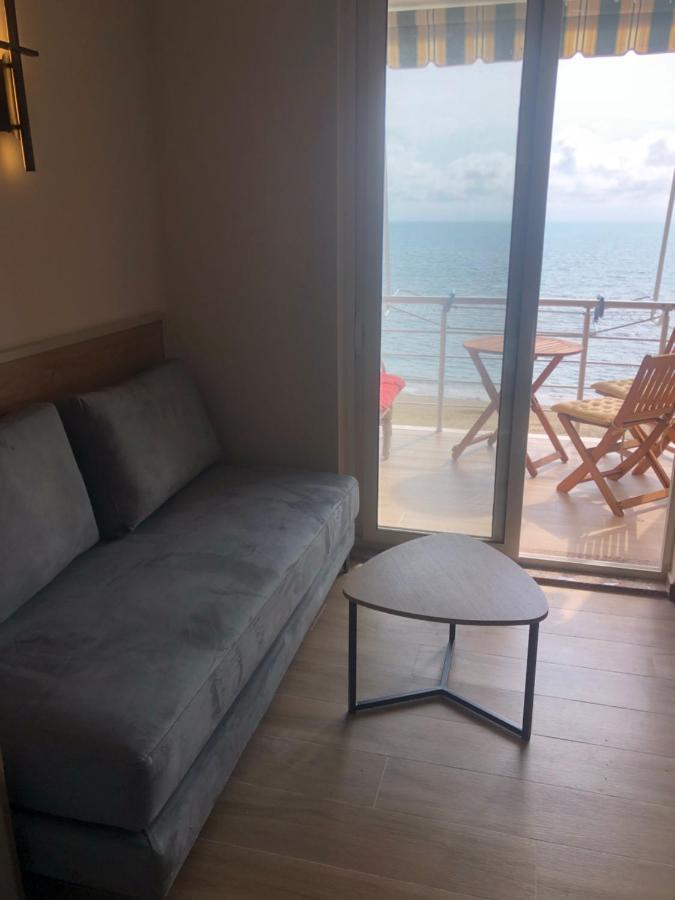 Bellavista Apartment Дуррес Екстер'єр фото
