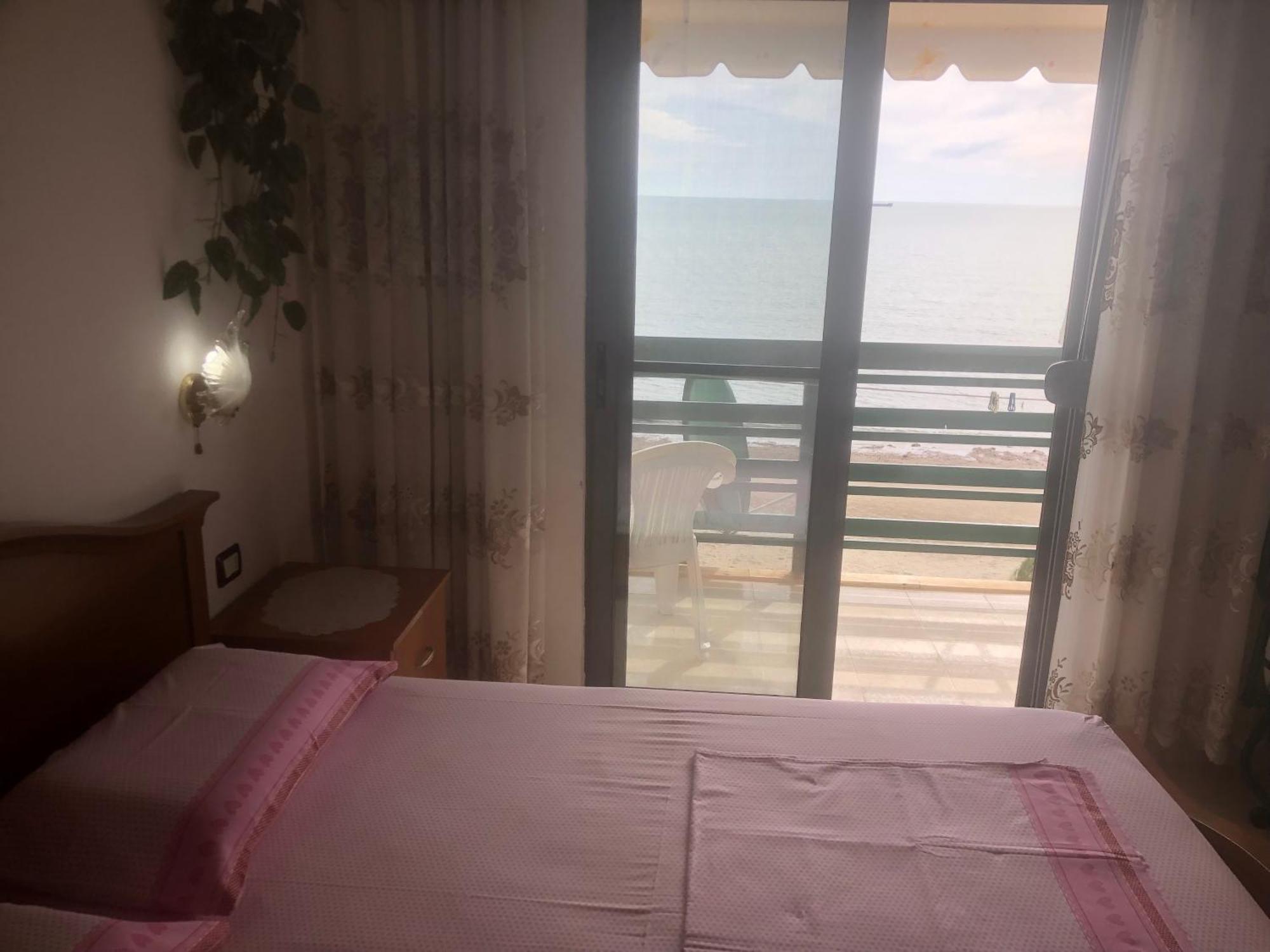 Bellavista Apartment Дуррес Екстер'єр фото